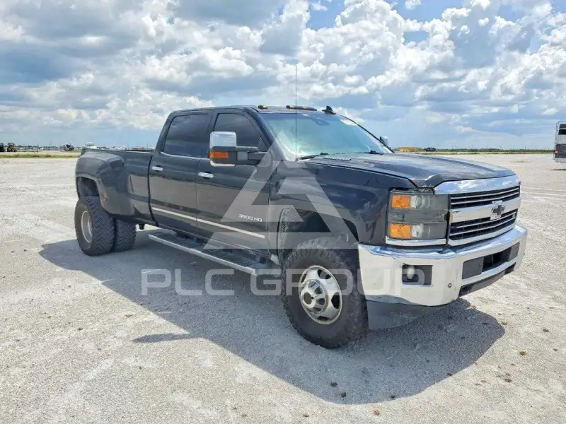 2016 Chevrolet Silverado photo