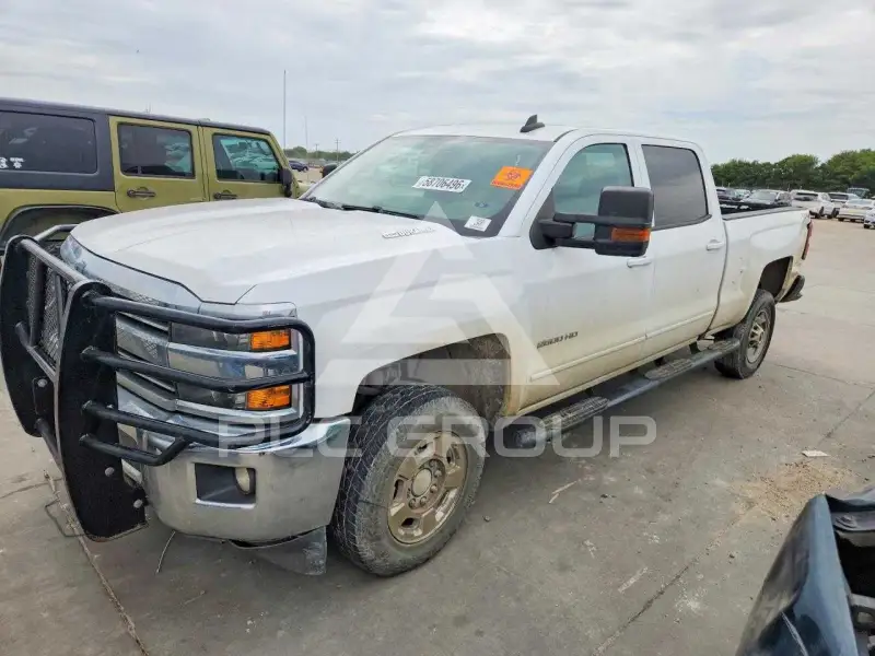2016 Chevrolet Silverado фото