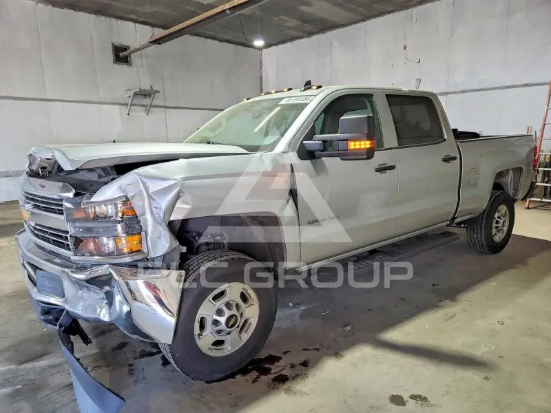 2016 Chevrolet Silverado photo