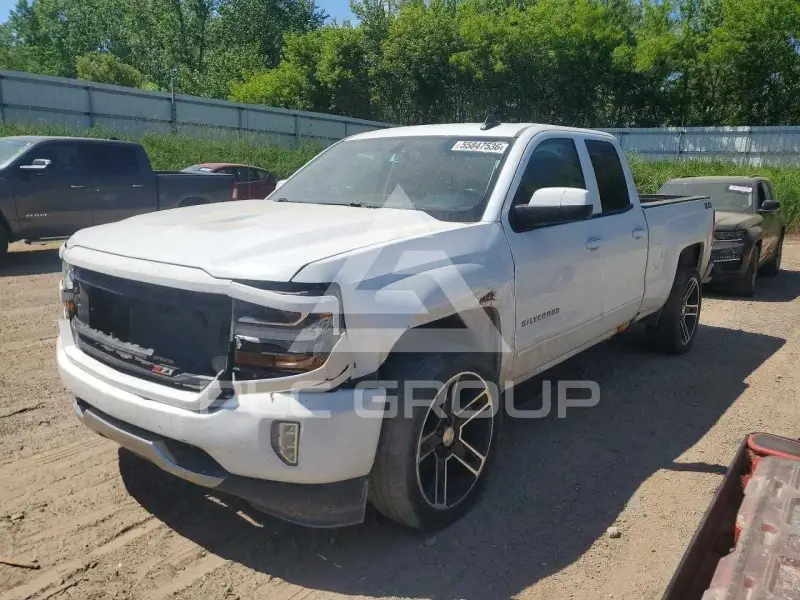2016 Chevrolet Silverado photo