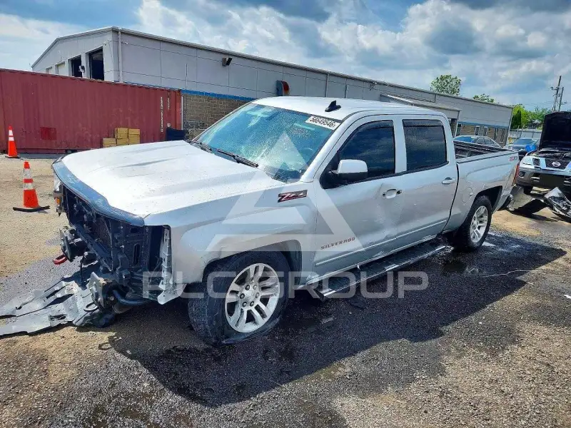 2016 Chevrolet Silverado photo