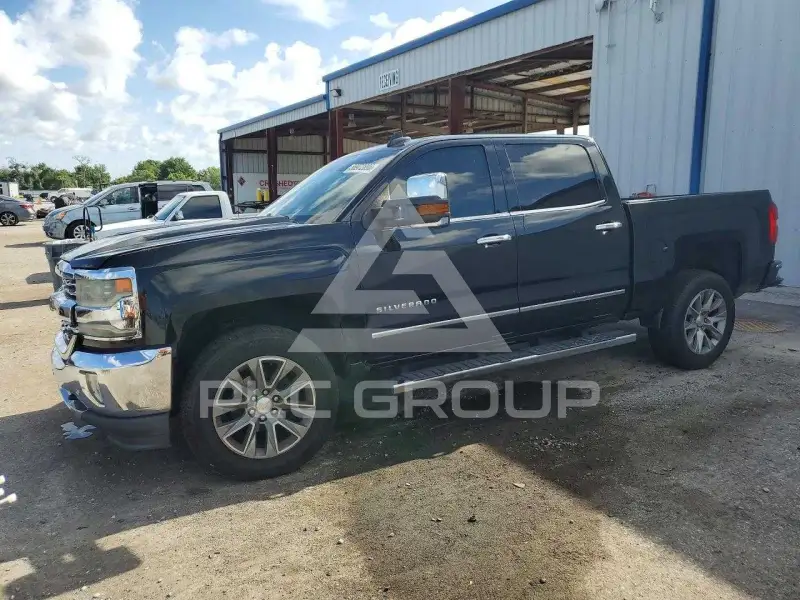 2016 Chevrolet Silverado photo
