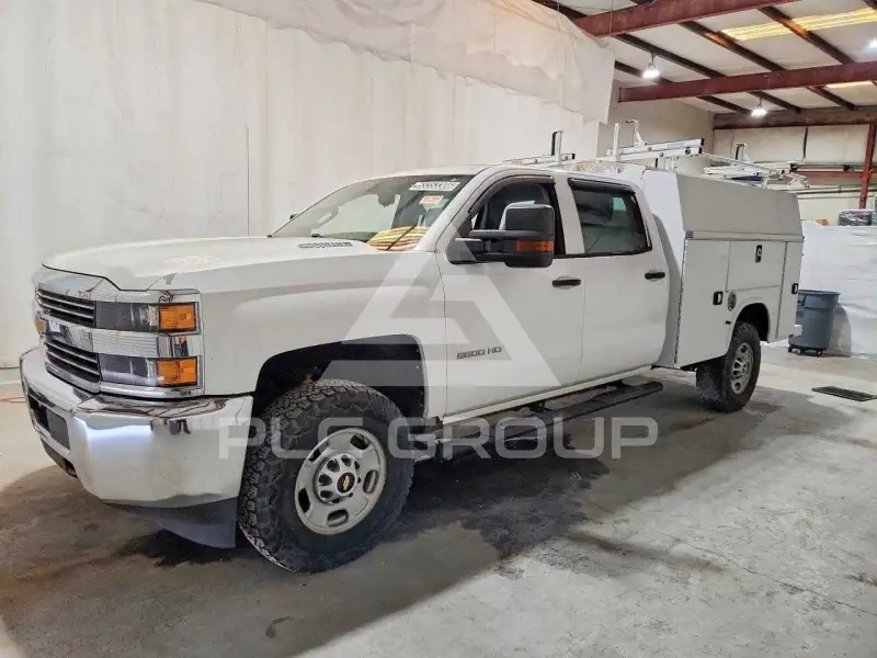 2016 Chevrolet Silverado photo