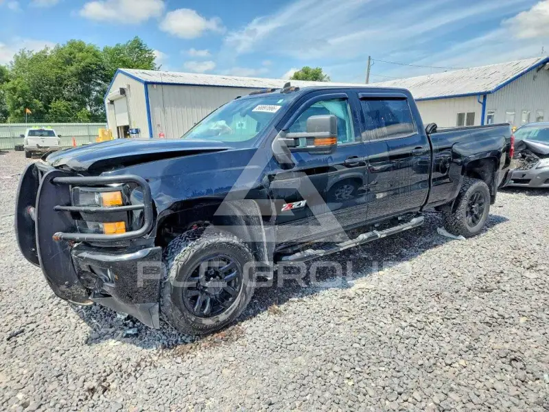 2016 Chevrolet Silverado фото