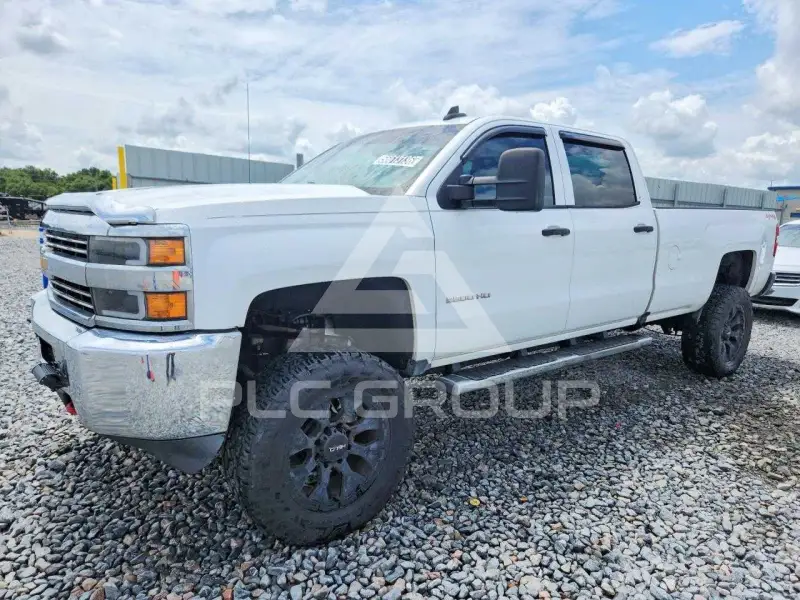 2016 Chevrolet Silverado фото