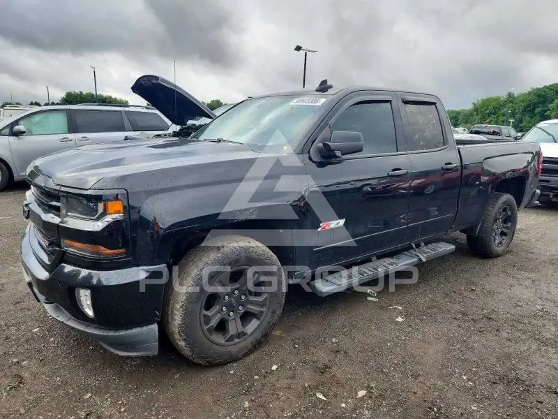 2016 Chevrolet Silverado photo