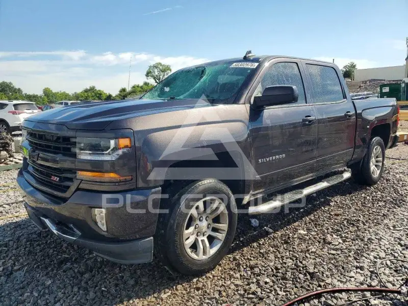 2016 Chevrolet Silverado photo