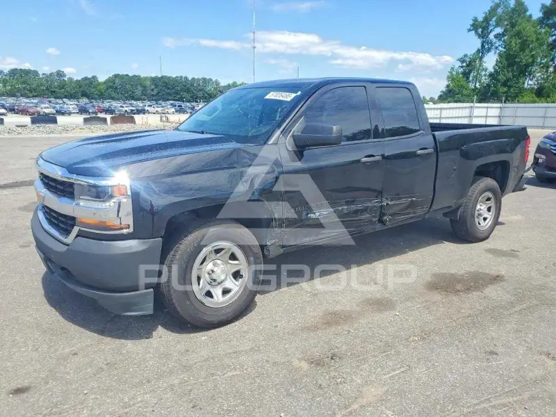 2016 Chevrolet Silverado photo