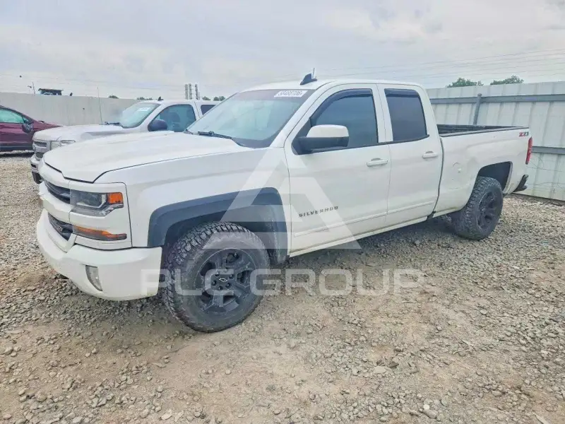 2016 Chevrolet Silverado фото