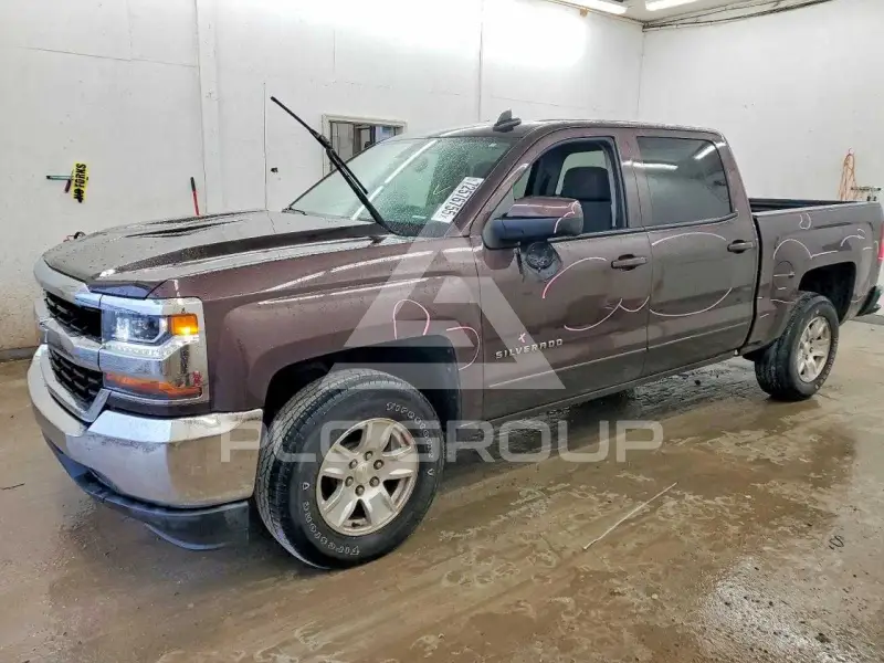 2016 Chevrolet Silverado photo