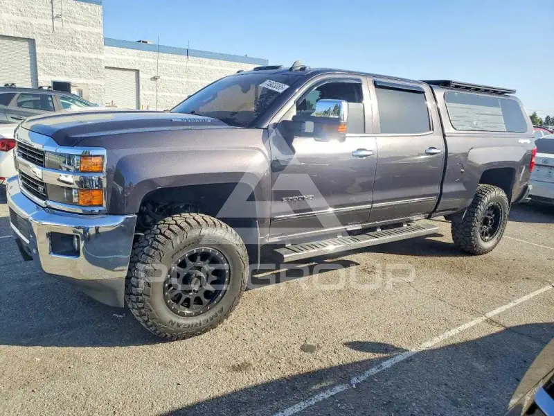 2016 Chevrolet Silverado фото