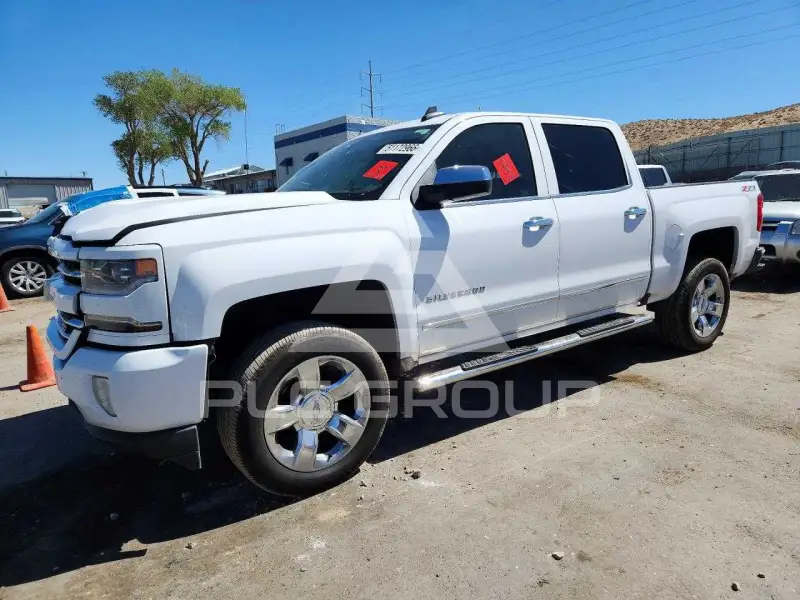 2016 Chevrolet Silverado photo