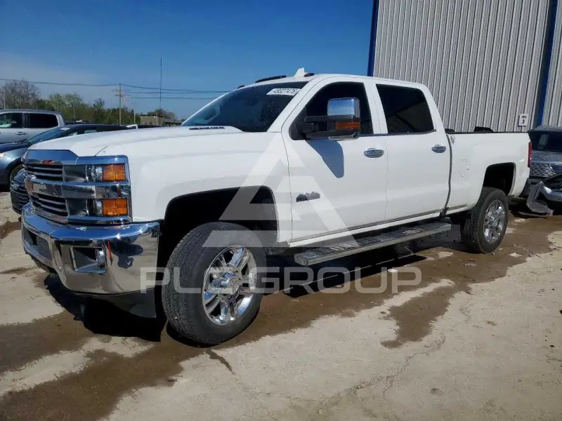 2016 Chevrolet Silverado фото
