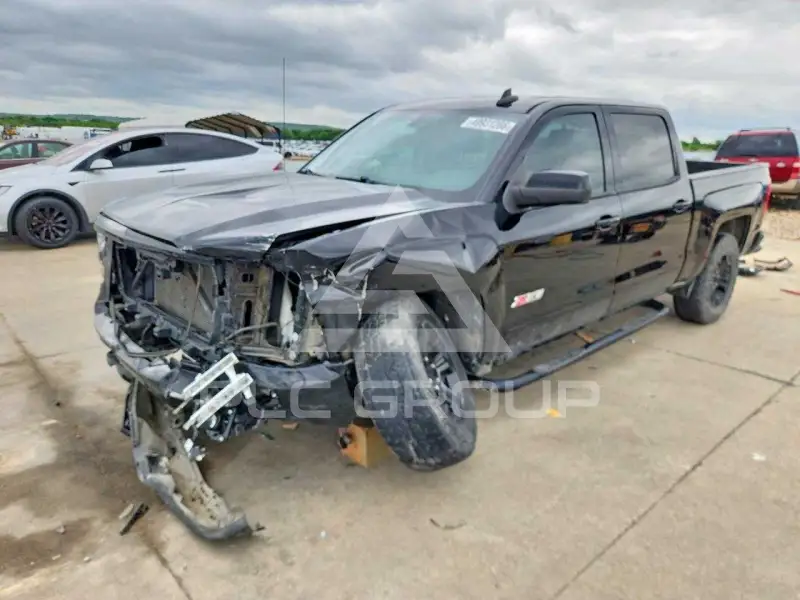2016 Chevrolet Silverado photo