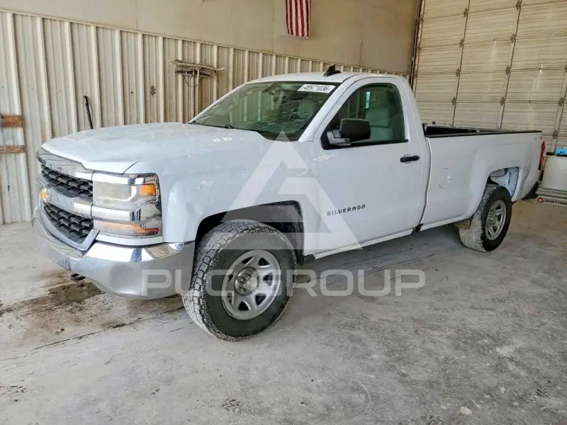 2016 Chevrolet Silverado photo