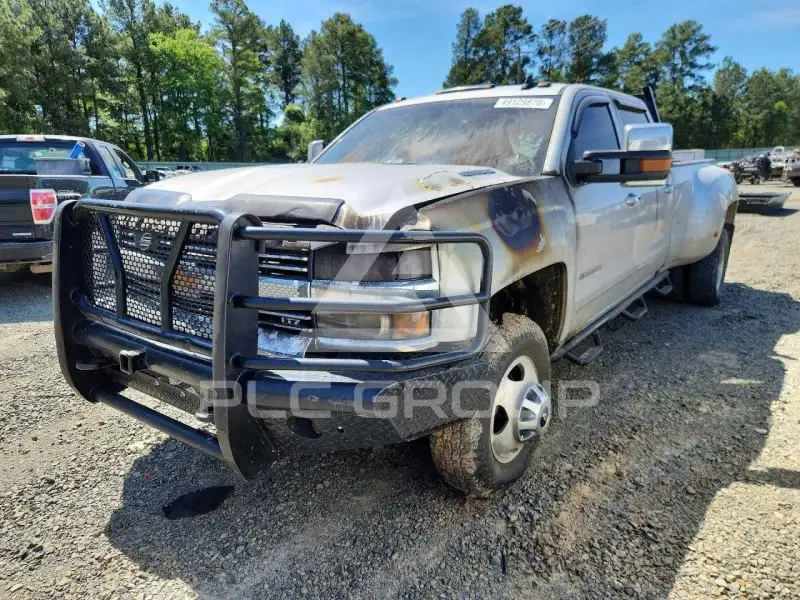 2016 Chevrolet Silverado фото