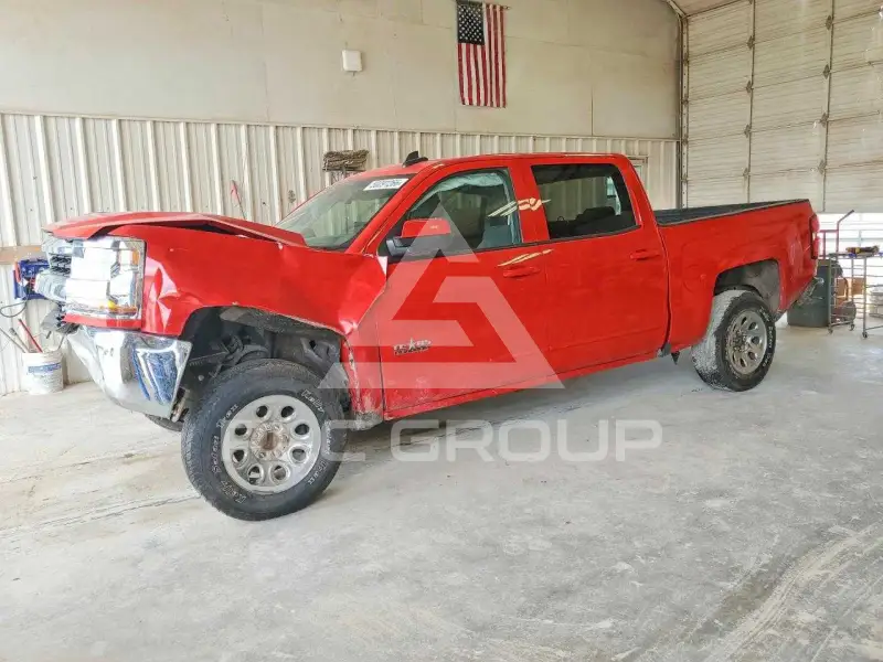 2016 Chevrolet Silverado photo