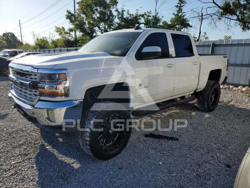 2016 Chevrolet Silverado photo