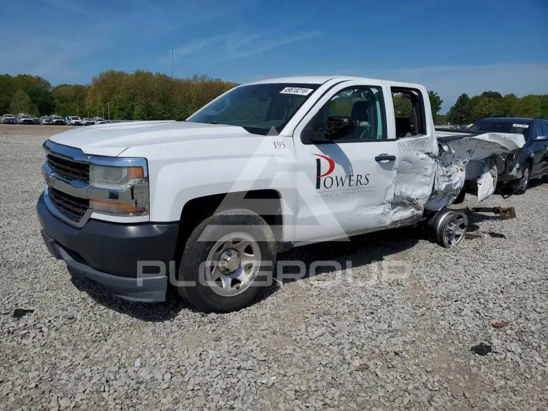 2016 Chevrolet Silverado photo
