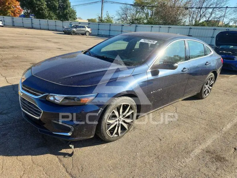 2016 Chevrolet Malibu photo