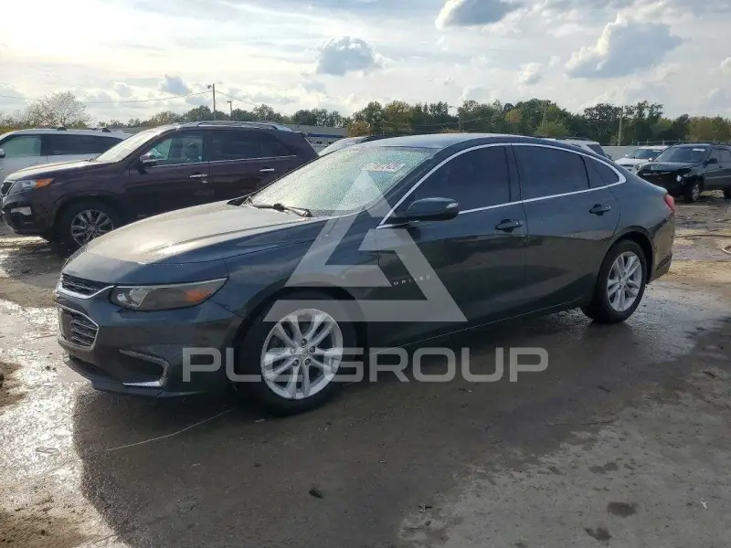 2016 Chevrolet Malibu photo