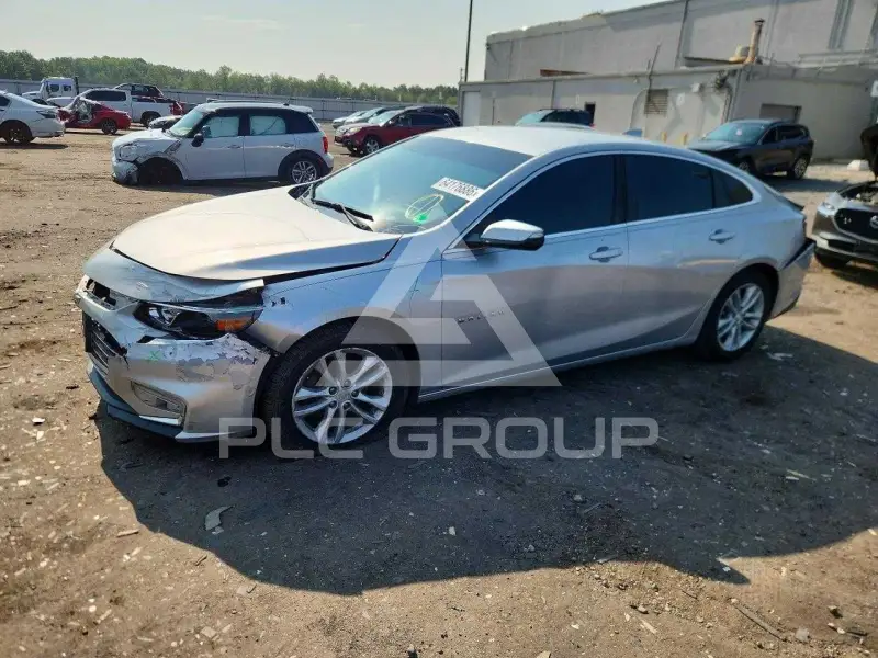 2016 Chevrolet Malibu photo