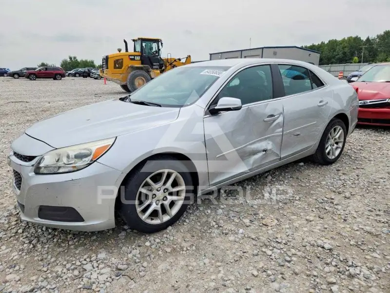 2016 Chevrolet Malibu photo