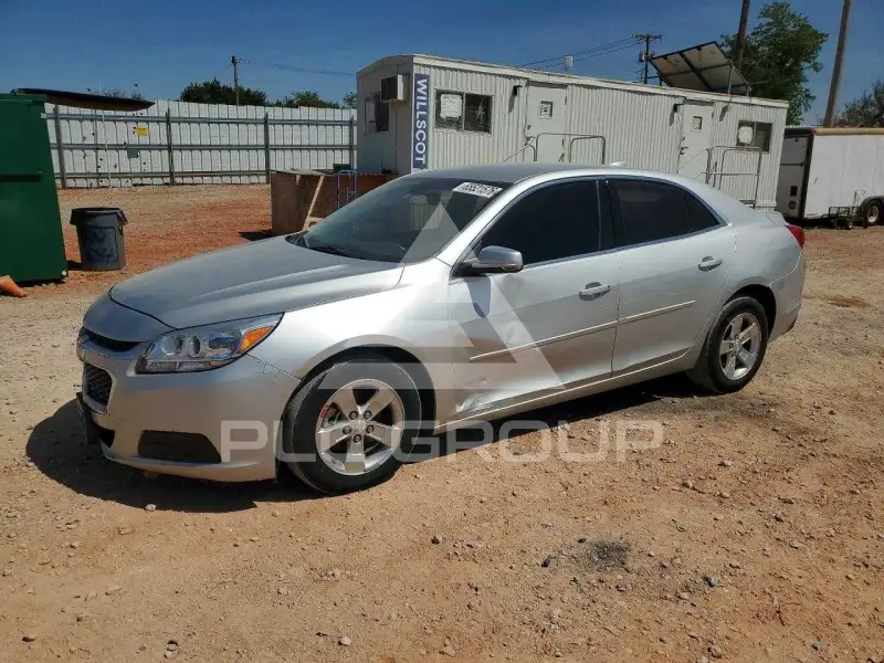 2016 Chevrolet Malibu photo