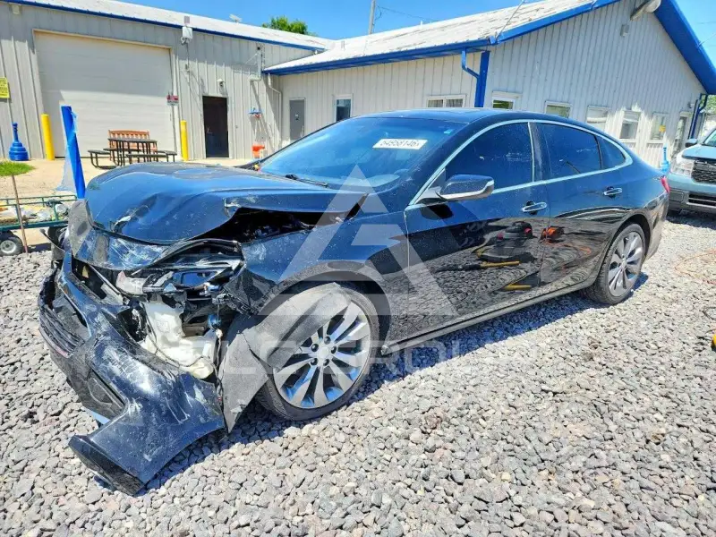 2016 Chevrolet Malibu photo