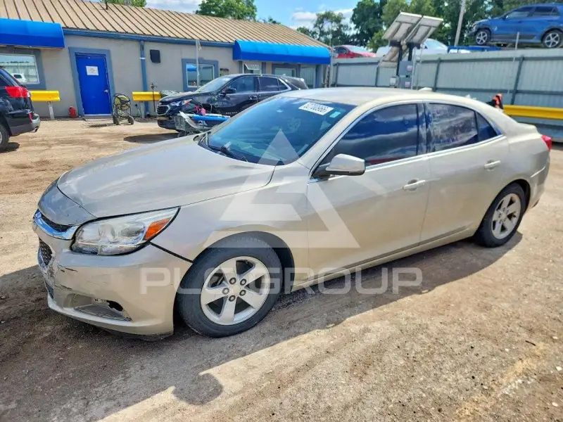 2016 Chevrolet Malibu photo