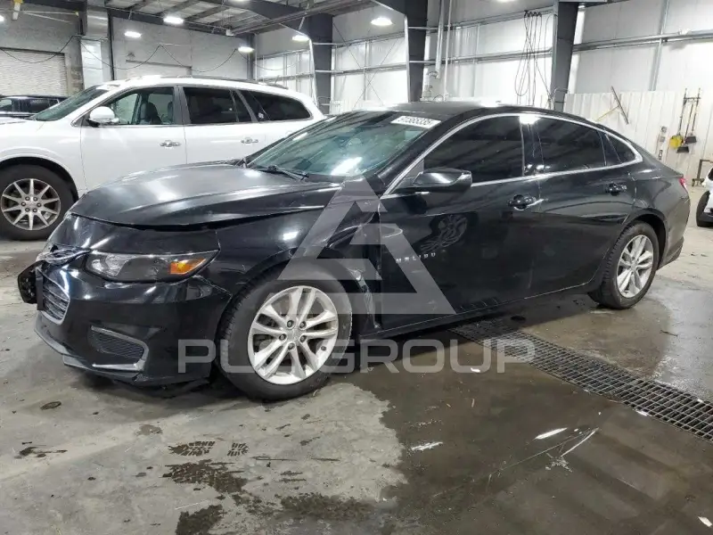 2016 Chevrolet Malibu photo