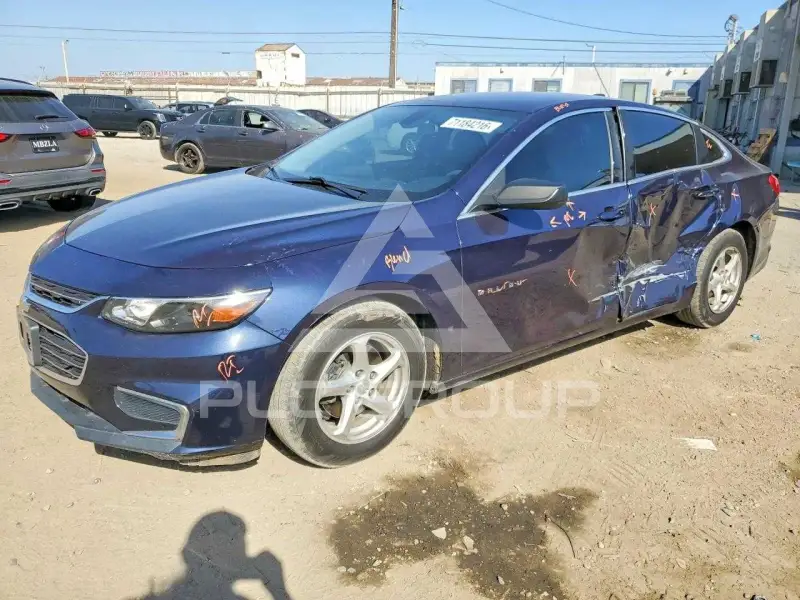 2016 Chevrolet Malibu photo