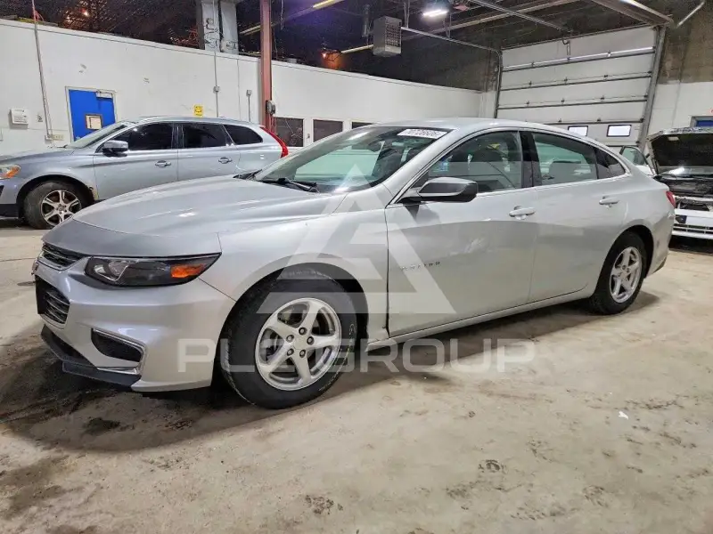 2016 Chevrolet Malibu photo