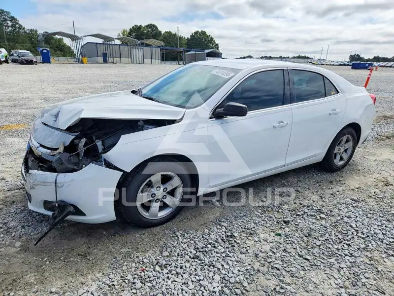 2016 Chevrolet Malibu photo