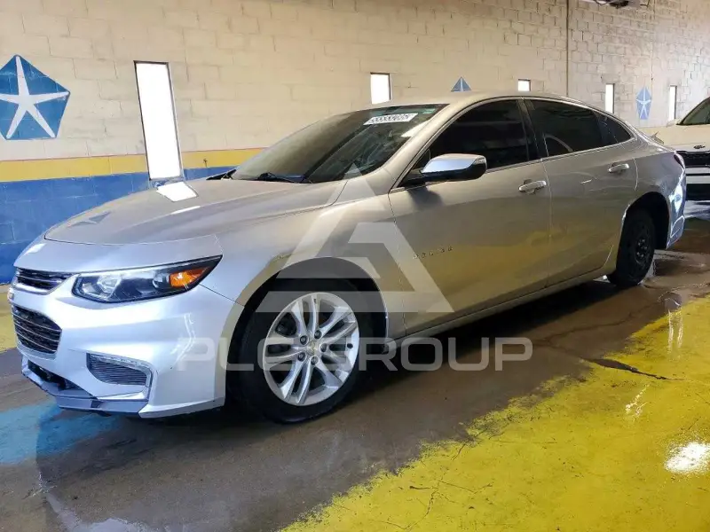2016 Chevrolet Malibu photo