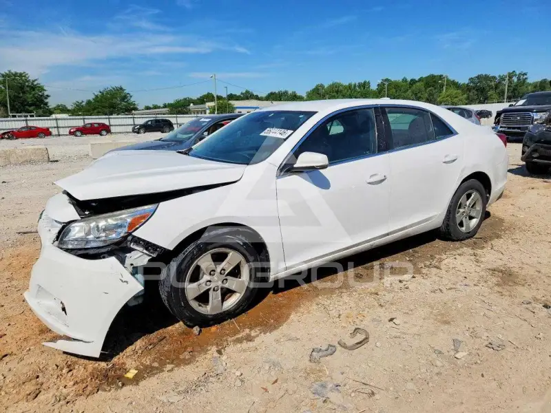 2016 Chevrolet Malibu photo