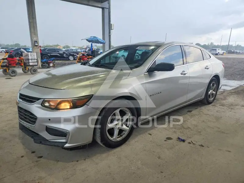 2016 Chevrolet Malibu photo