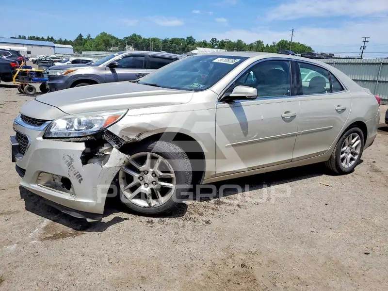 2016 Chevrolet Malibu photo
