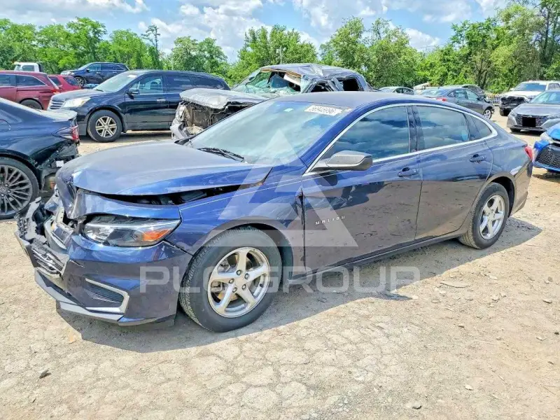 2016 Chevrolet Malibu photo