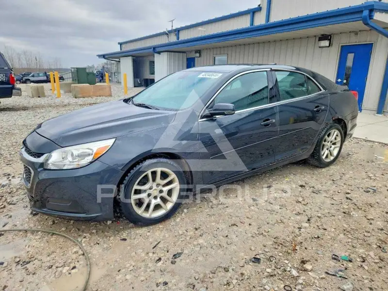 2016 Chevrolet Malibu photo