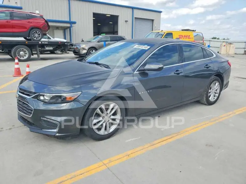 2016 Chevrolet Malibu photo