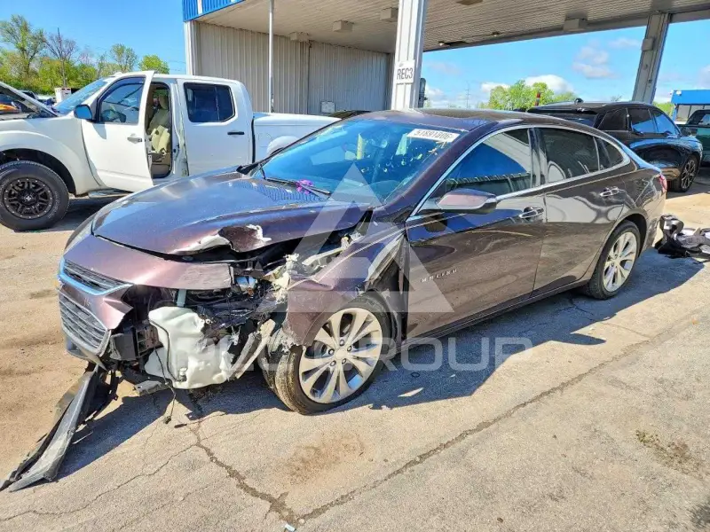 2016 Chevrolet Malibu photo