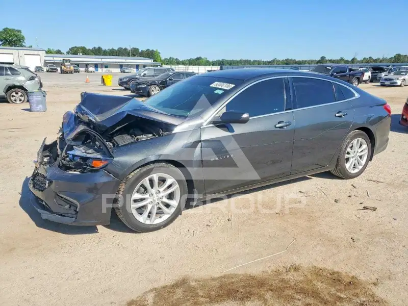 2016 Chevrolet Malibu photo