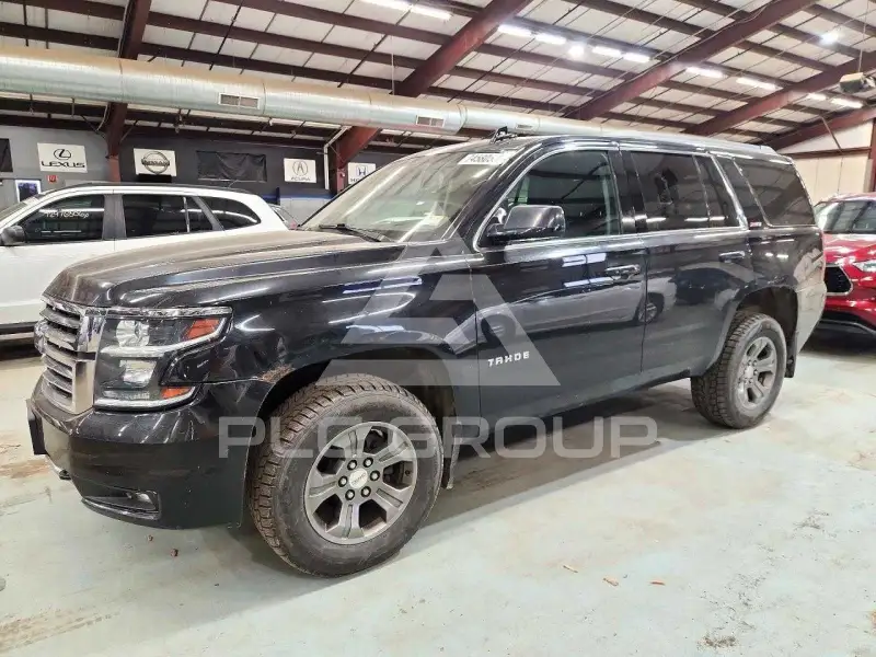 2016 Chevrolet Tahoe photo