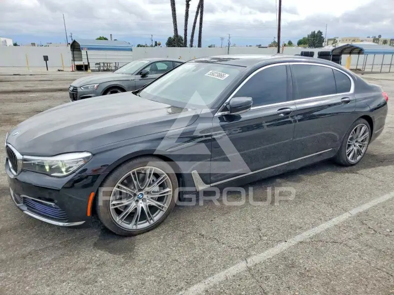 2016 BMW 740 photo
