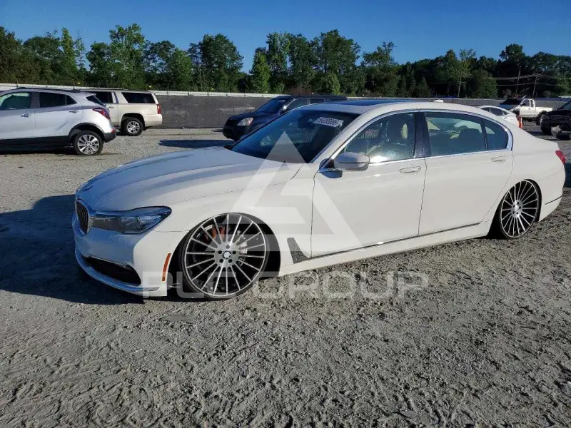 2016 BMW 740 фото