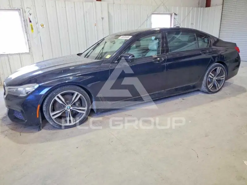 2016 BMW 740 фото