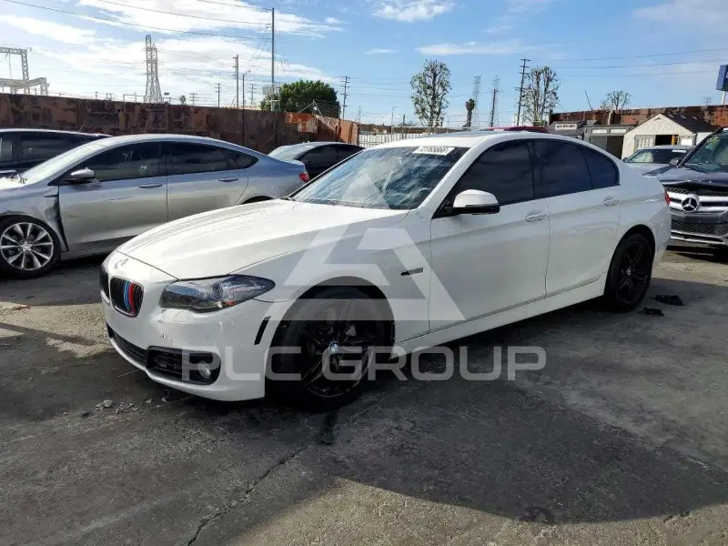 2016 BMW 528 фото