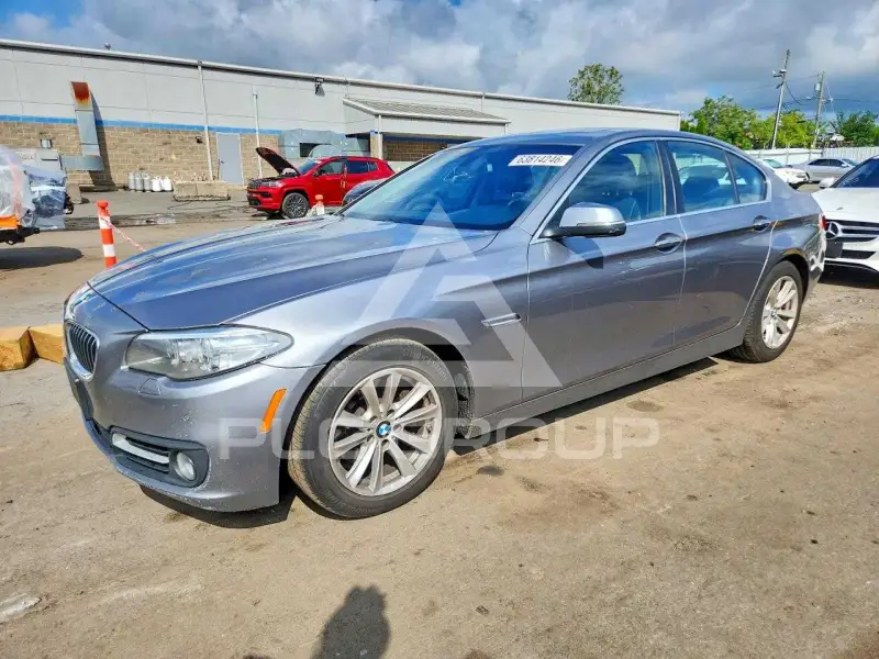2016 BMW 528 фото