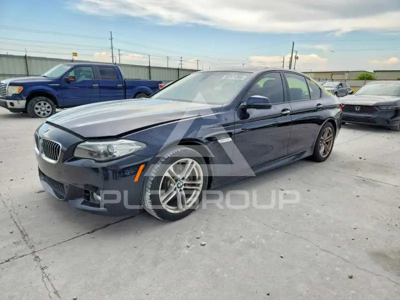 2016 BMW 528 photo